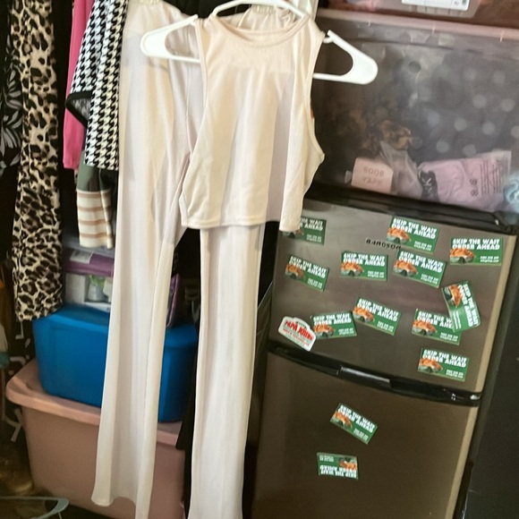 Small pair of Jeans - Picture 7 of 16